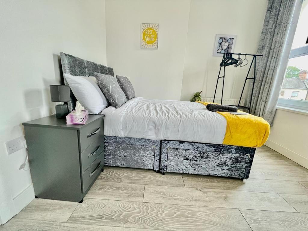 Cheerful 1 Bed Apartment Cardiff City Centre - Penarth Rd Bilik gambar